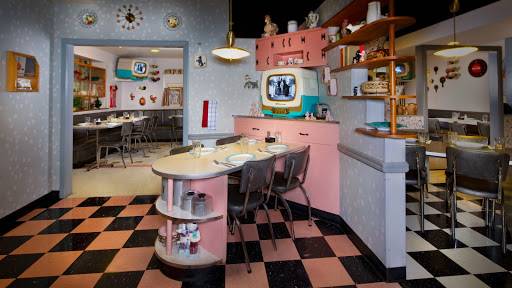 50s Prime Time Café | cafe | 351 South Studio Drive, Kissimmee, FL 32836, USA | 4079393463 OR +1 407-939-3463