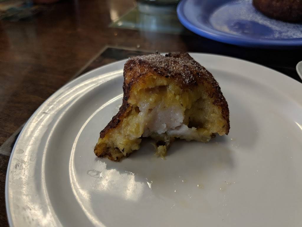 El Salvador Cafe | restaurant | 1751 N Sunrise Way, Palm Springs, CA 92262, USA | 7603223778 OR +1 760-322-3778