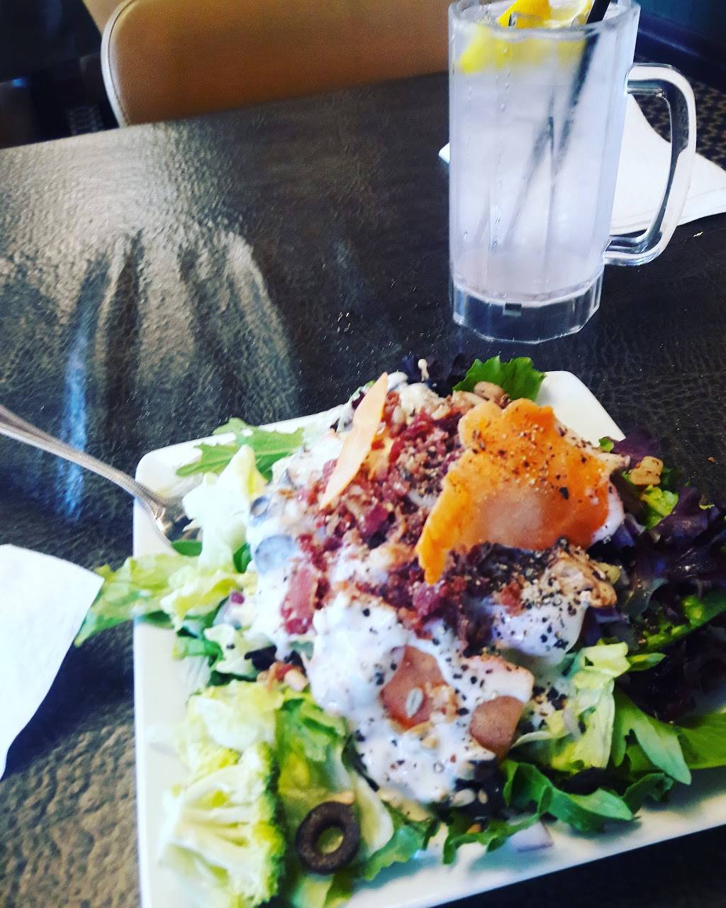 Ruby Tuesday | restaurant | 511 Bush River Rd, Columbia, SC 29210, USA | 8037981243 OR +1 803-798-1243