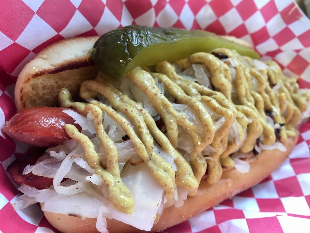 Bend Burgz N Dogz | restaurant | 745 NW Columbia St, Bend, OR 97701, USA | 5416681815 OR +1 541-668-1815