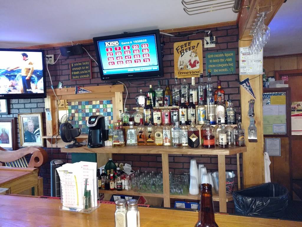 Wales Irish Pub | restaurant | 16 Holland Rd, Wales, MA 01081, USA | 4132459730 OR +1 413-245-9730