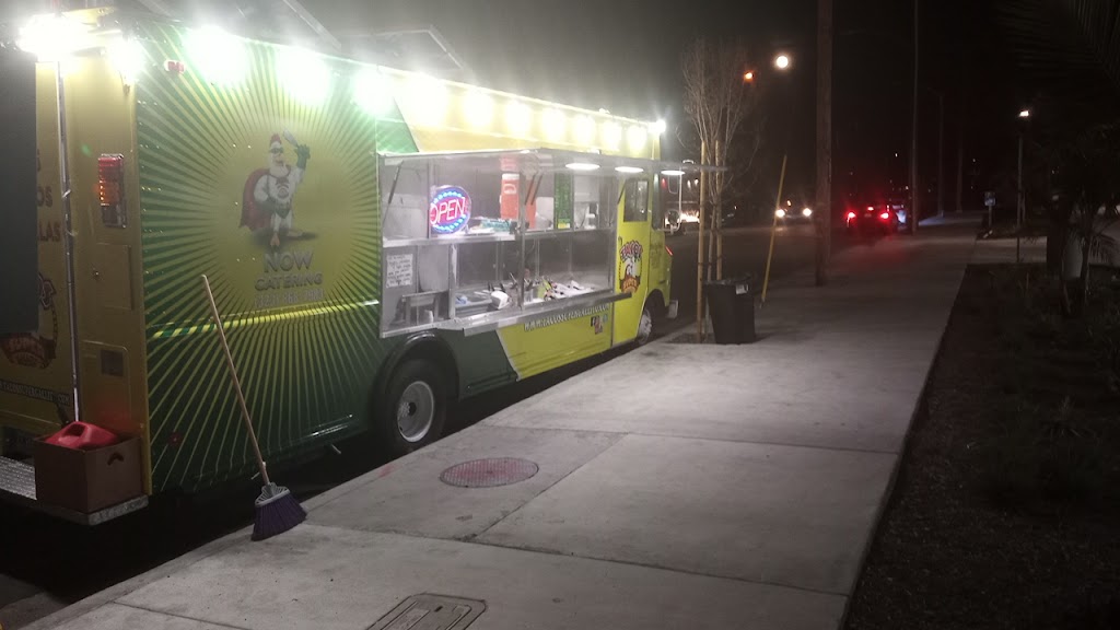 Tacos super gallito | restaurant | 101 Goetz Ave, Santa Ana, CA 92707, USA | 3238687983 OR +1 323-868-7983