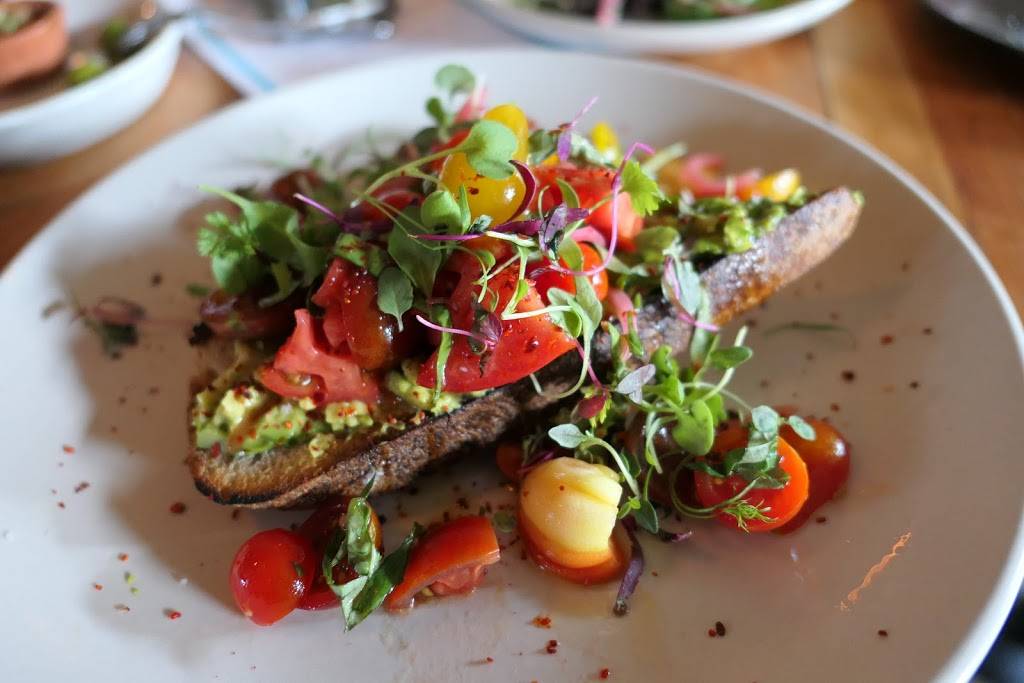 Starline Social Club | restaurant | 2236 Martin Luther King Jr Way, Oakland, CA 94612, USA | 5105932109 OR +1 510-593-2109