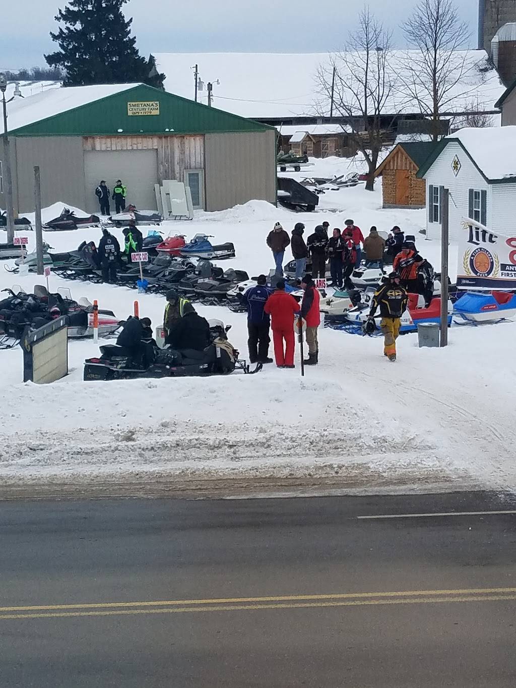 Quinns Bar | restaurant | County Rd A, Deerbrook, WI 54424, USA | 7156236611 OR +1 715-623-6611