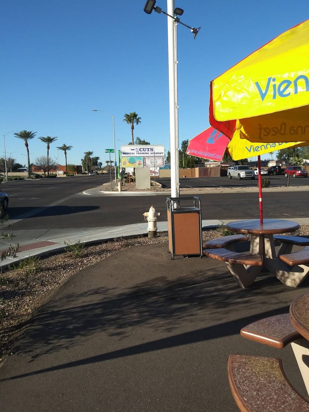 Denny DeVitos Pizza & Subs | restaurant | 6147 N 59th Ave, Glendale, AZ 85301, USA | 6233743095 OR +1 623-374-3095