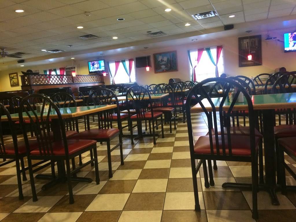 El Caporal Mexican restaurant | restaurant | 2209 Meadow Dr, Louisville, KY 40218, USA | 5024737840 OR +1 502-473-7840