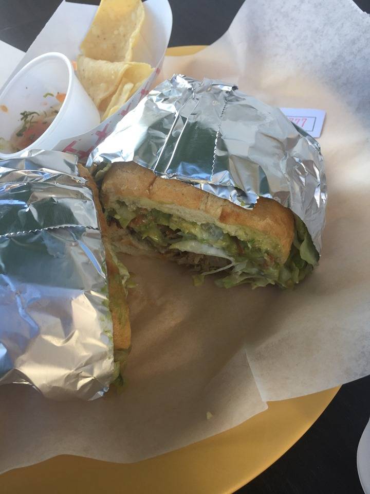 Taqueria Santa Cruz Express 2 | restaurant | 862 Foothill Blvd, San Luis Obispo, CA 93405, USA | 8057521174 OR +1 805-752-1174