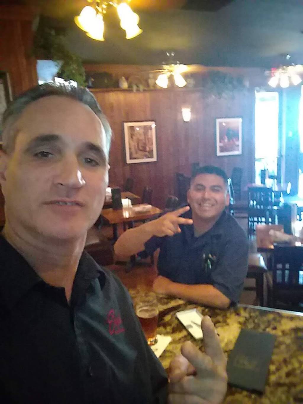 Enzos Bistro and Bar Rancho Mirage | restaurant | 70030 CA-111, Rancho Mirage, CA 92270, USA | 7603217635 OR +1 760-321-7635