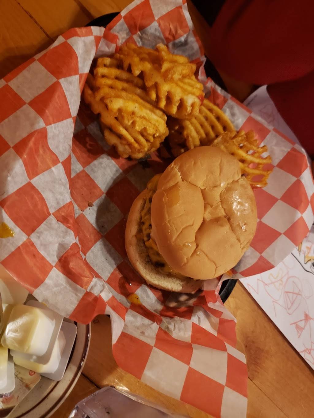 Northwoods Hearty Home Cookin & Saloon | restaurant | 968 E Steger Rd, Crete, IL 60417, USA | 7085724984 OR +1 708-572-4984