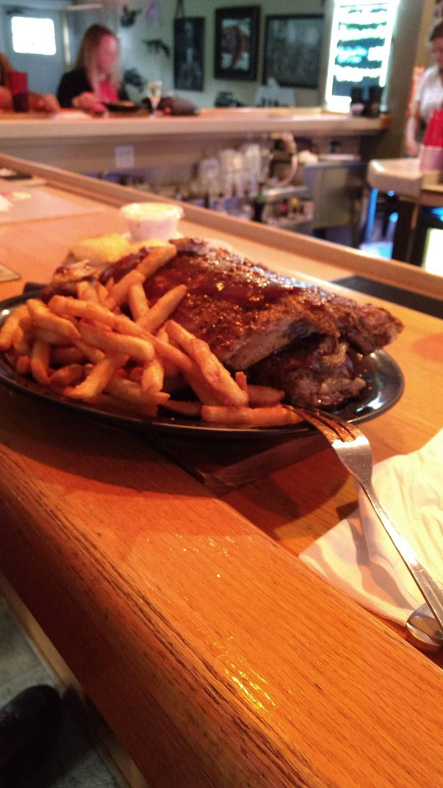 Max & Boyds Hideout, Inc | restaurant | 25344 W Richmond Ave, Antioch, IL 60002, USA | 8478389121 OR +1 847-838-9121