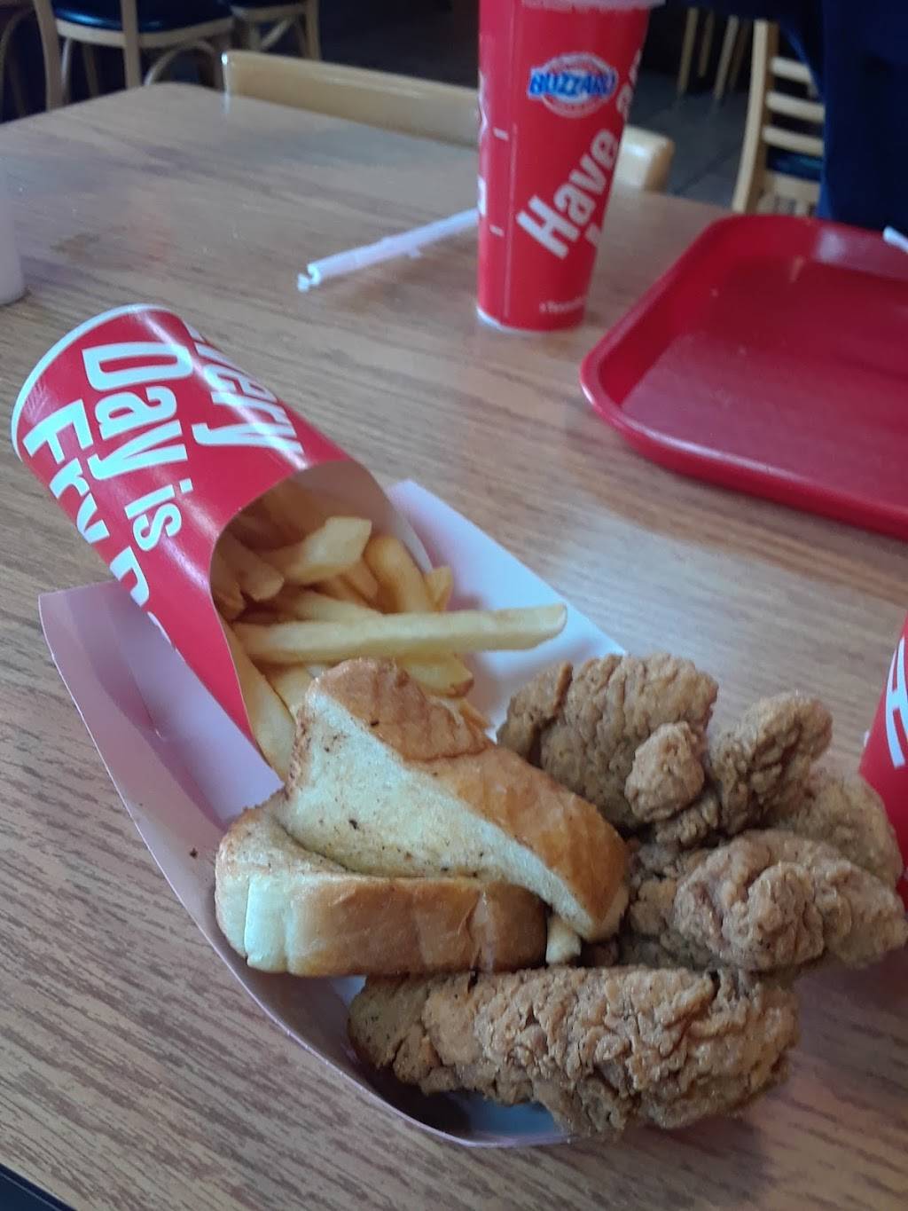 Dairy Queen Store | restaurant | 3436 Culebra Rd, San Antonio, TX 78228, USA | 2104358273 OR +1 210-435-8273