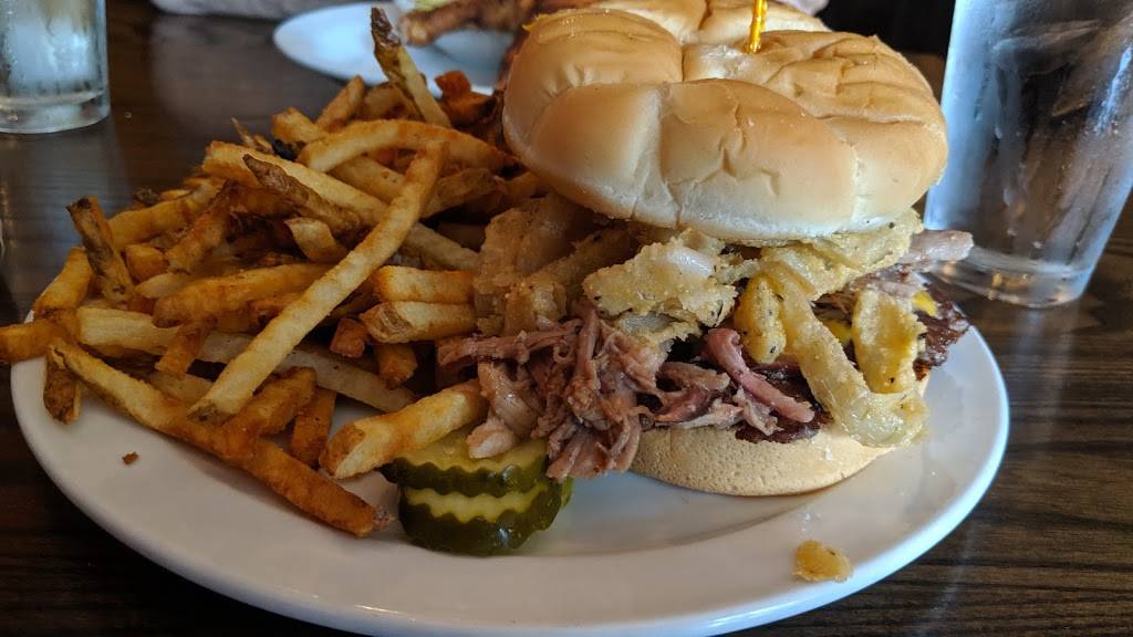 Tin Kitchen | restaurant | 509 Main St, Weston, MO 64098, USA | 8166400100 OR +1 816-640-0100