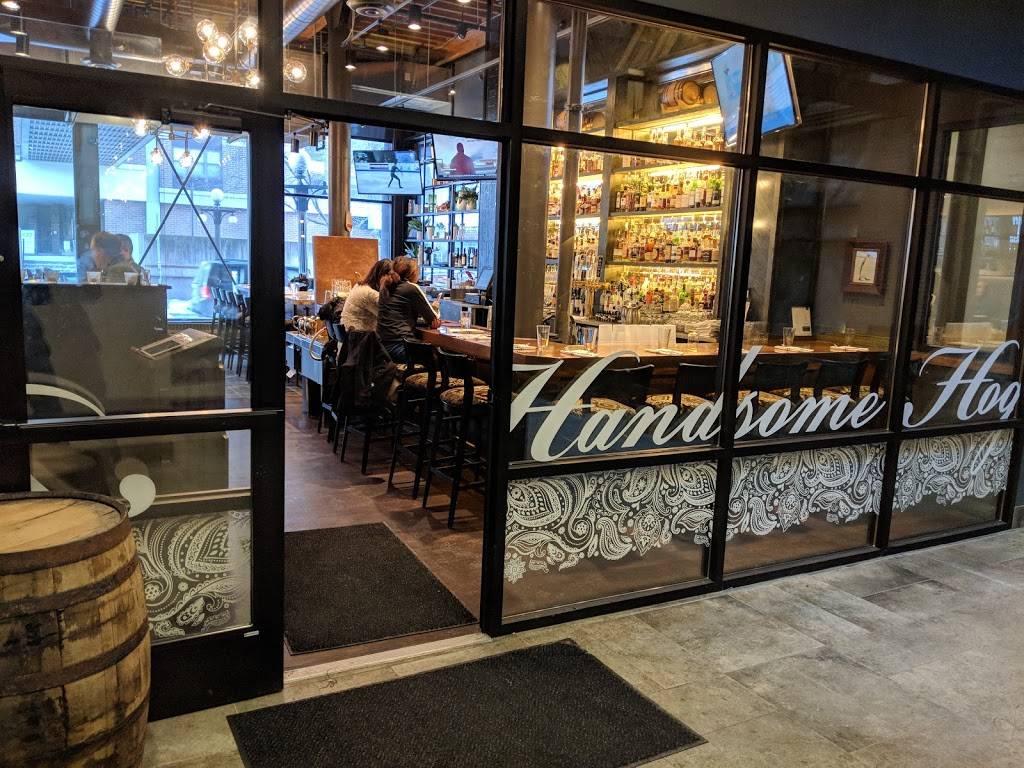 Handsome Hog | restaurant | 203 6th St E, St Paul, MN 55101, USA | 6513407710 OR +1 651-340-7710