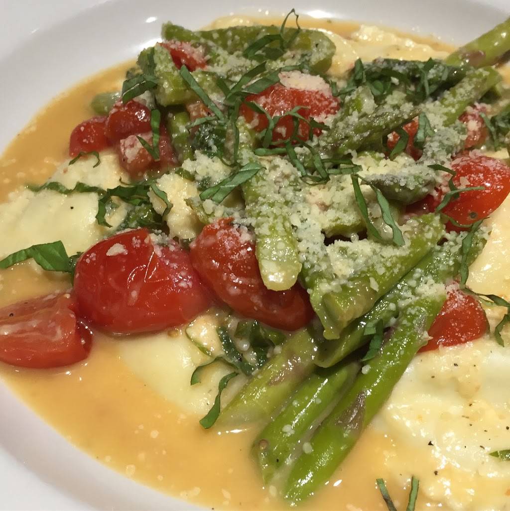 The Chicago Teachers Lounge & Eatery | restaurant | 2525 W Division St, Chicago, IL 60622, USA | 7733668700 OR +1 773-366-8700