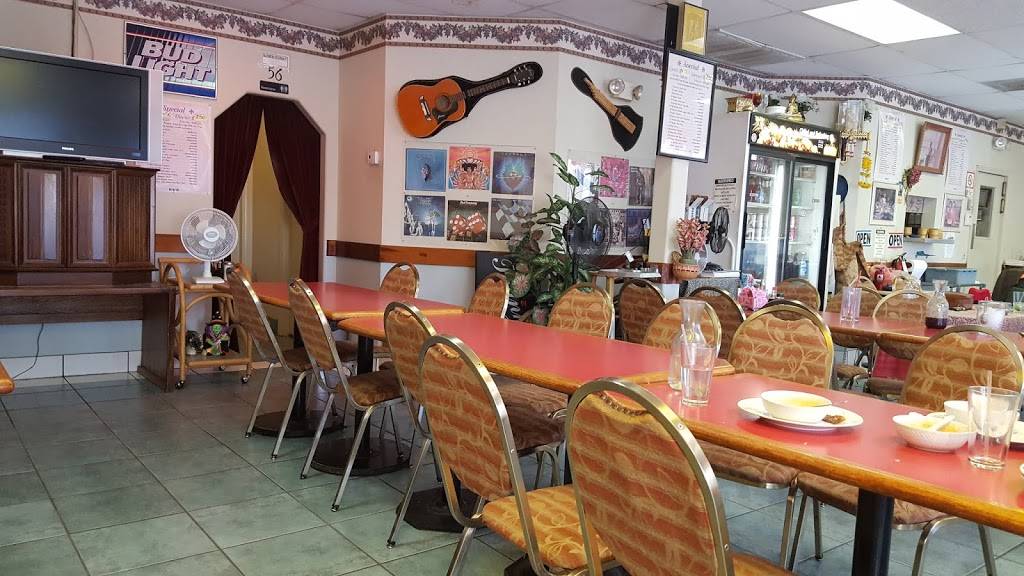 Royal Thai Grill | restaurant | 321 W McKellips Rd, Mesa, AZ 85201, USA | 4807339025 OR +1 480-733-9025