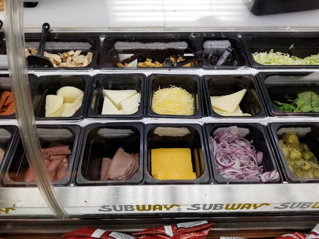 Subway | restaurant | International Towne Center, 6143 Westwood Blvd, Orlando, FL 32821, USA | 4073700454 OR +1 407-370-0454