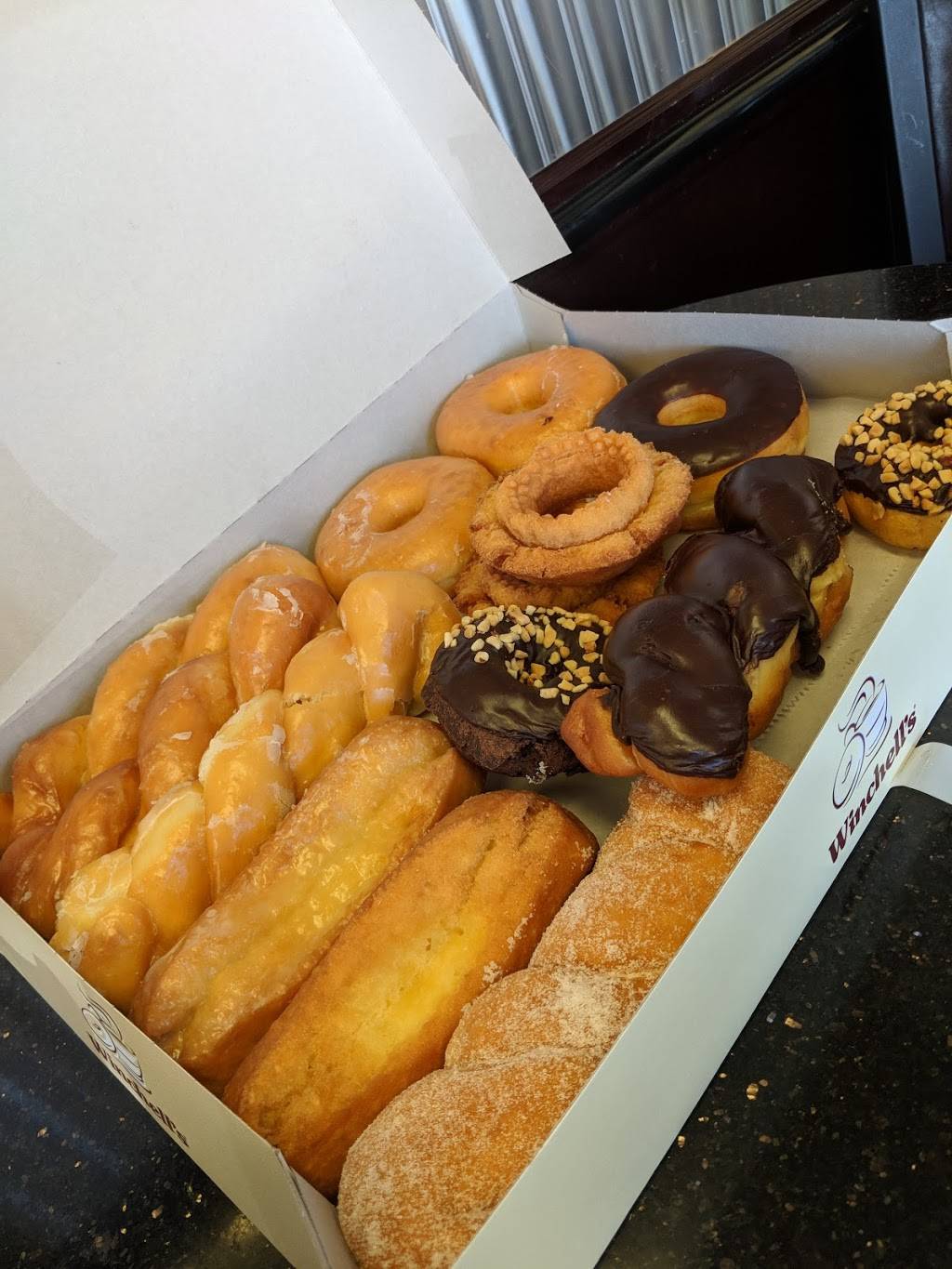 Winchells Donut House | cafe | 438 Fair Oaks Ave, South Pasadena, CA 91030, USA | 6267999324 OR +1 626-799-9324