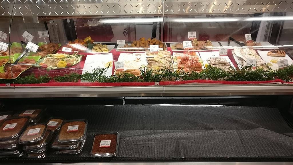 Mehadrin Meats & Takeout | restaurant | 404 Laurel Ave, Fallsburg, NY 12733, USA | 8454368731 OR +1 845-436-8731