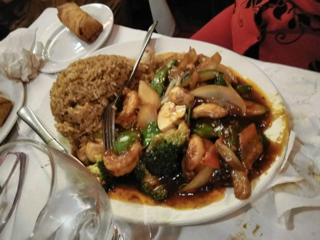 Empress Gardens | restaurant | 21734 W Eleven Mile Rd, Southfield, MI 48076, USA | 2483564750 OR +1 248-356-4750