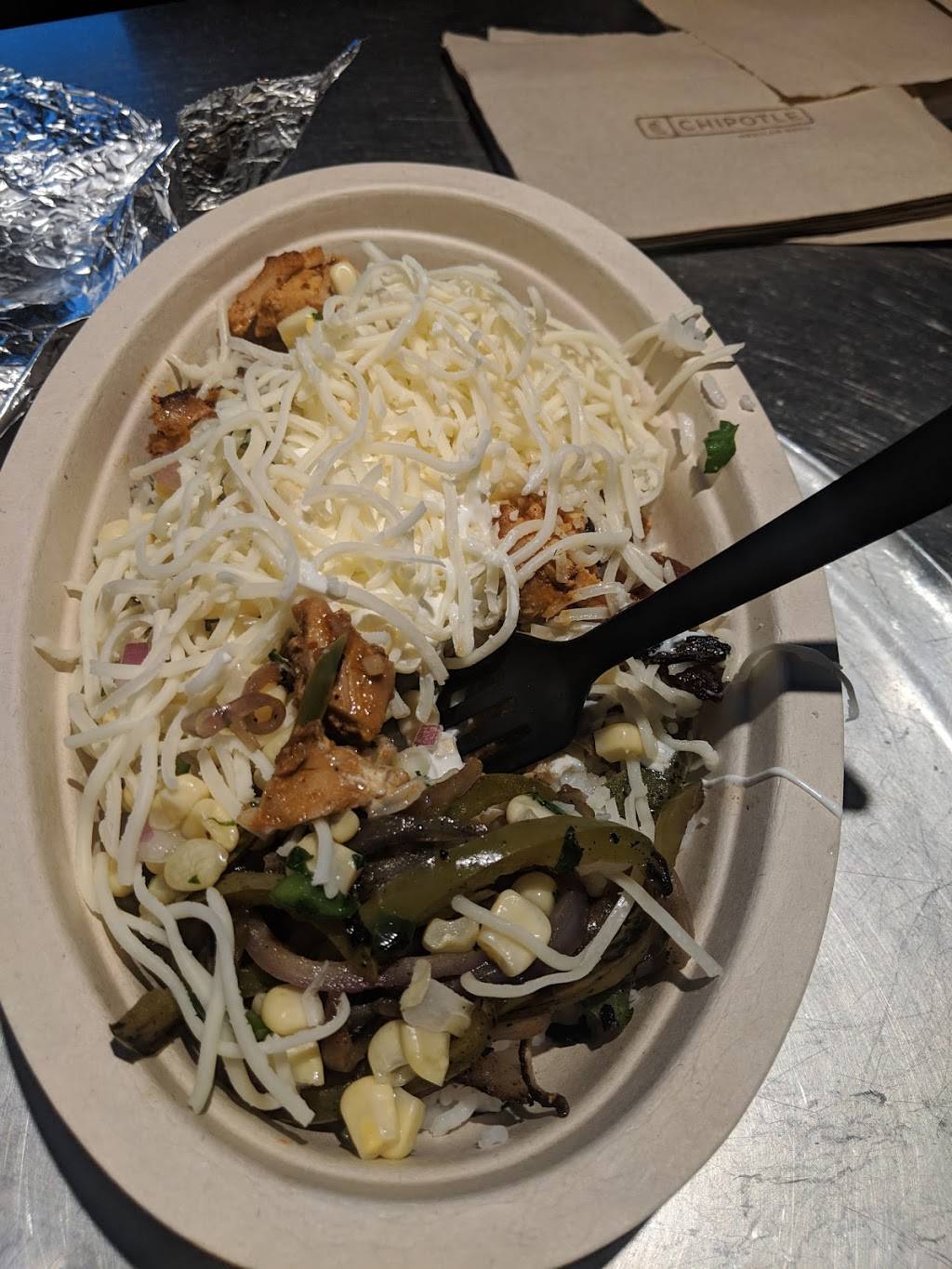 Chipotle Mexican Grill | restaurant | 9410 W Hanna Ln Ste A101, Glendale, AZ 85305, USA | 6232011758 OR +1 623-201-1758
