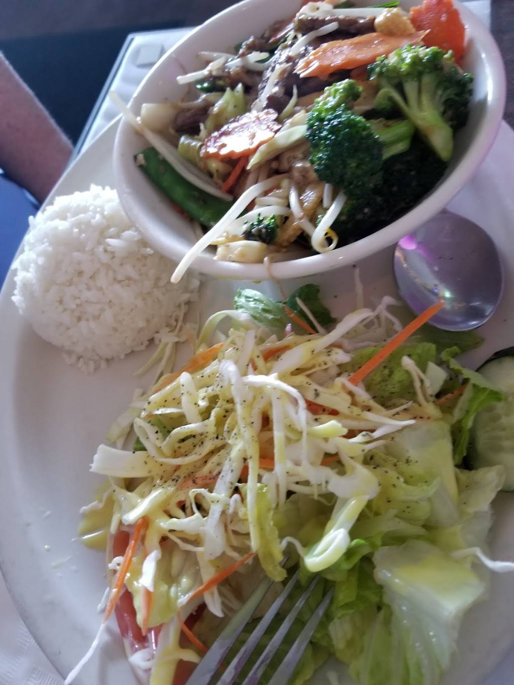 Phuket Thai | restaurant | 16612 Beach Blvd H, Huntington Beach, CA 92647, USA | 7148421101 OR +1 714-842-1101
