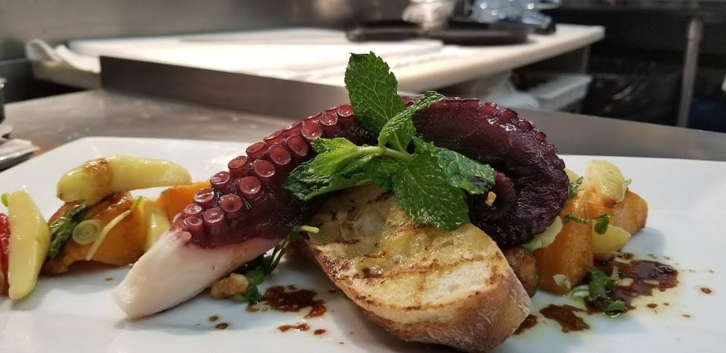 Scutra | restaurant | 92 Summer St, Arlington, MA 02474, USA | 7813161816 OR +1 781-316-1816