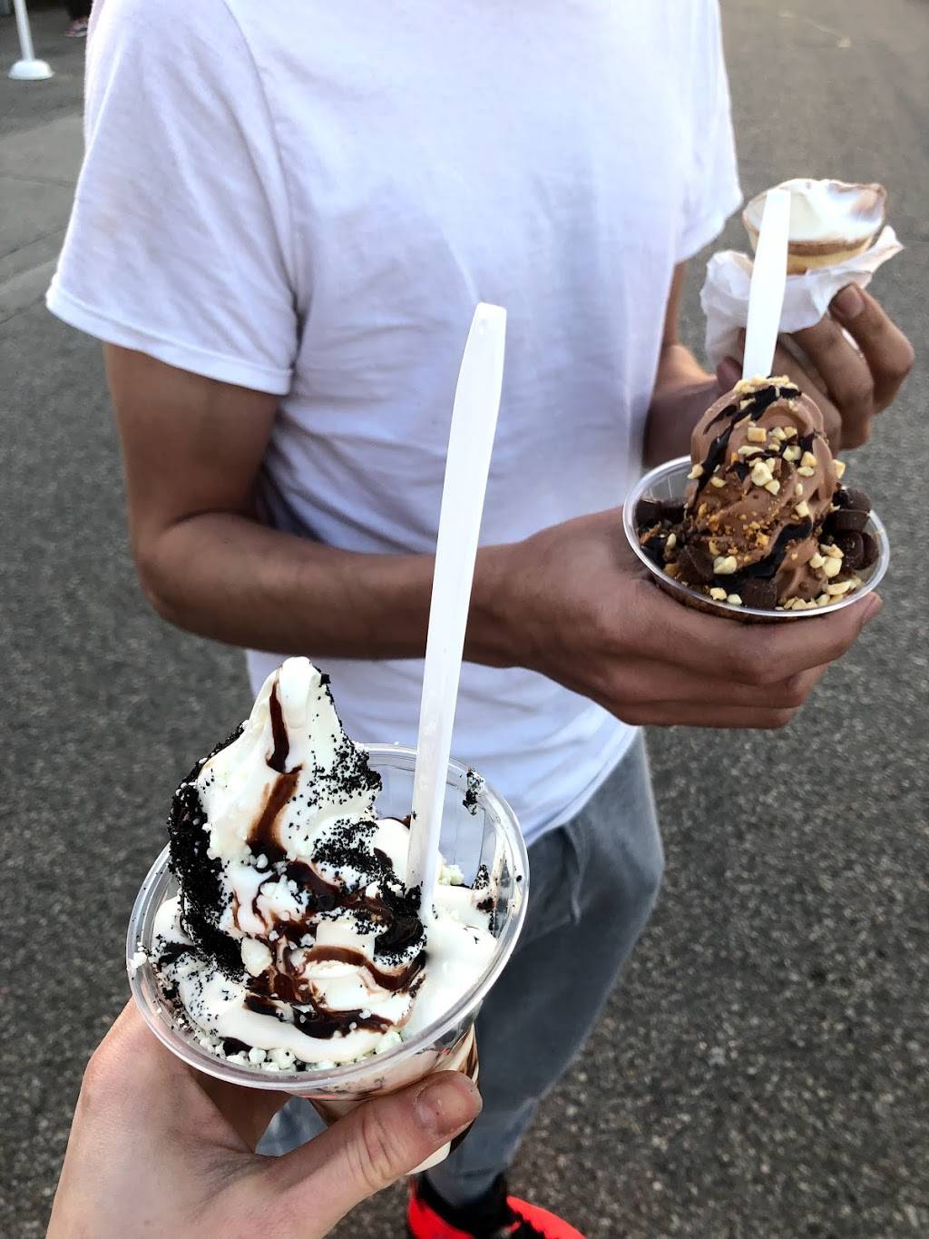 OMG Ice Cream | restaurant | 122 Colborne St W, Brantford, ON N3T 1L1, Canada | 5197500394 OR +1 519-750-0394