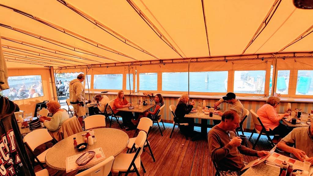 Gilchrist Restaurant | bakery | 804 N Rhode Island Ave, Atlantic City, NJ 08401, USA | 6093458278 OR +1 609-345-8278