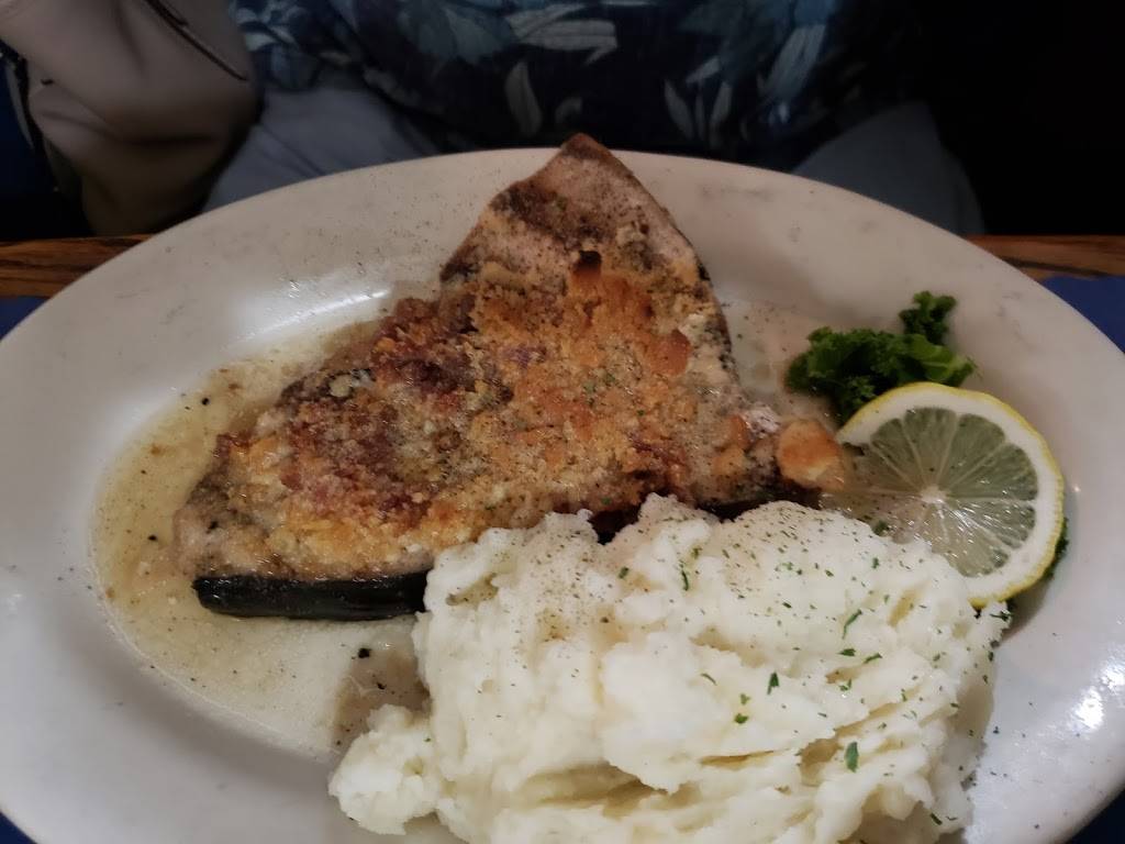 Conference Table | restaurant | 205 Worcester Ct #8b, Falmouth, MA 02540, USA | 5085407136 OR +1 508-540-7136