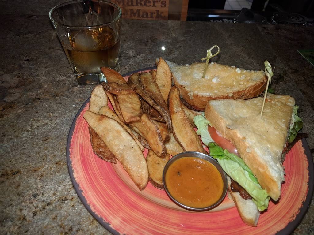 Old Camp Bar & Grill | restaurant | 28951 Los Alisos Blvd, Mission Viejo, CA 92692, USA | 9497165921 OR +1 949-716-5921