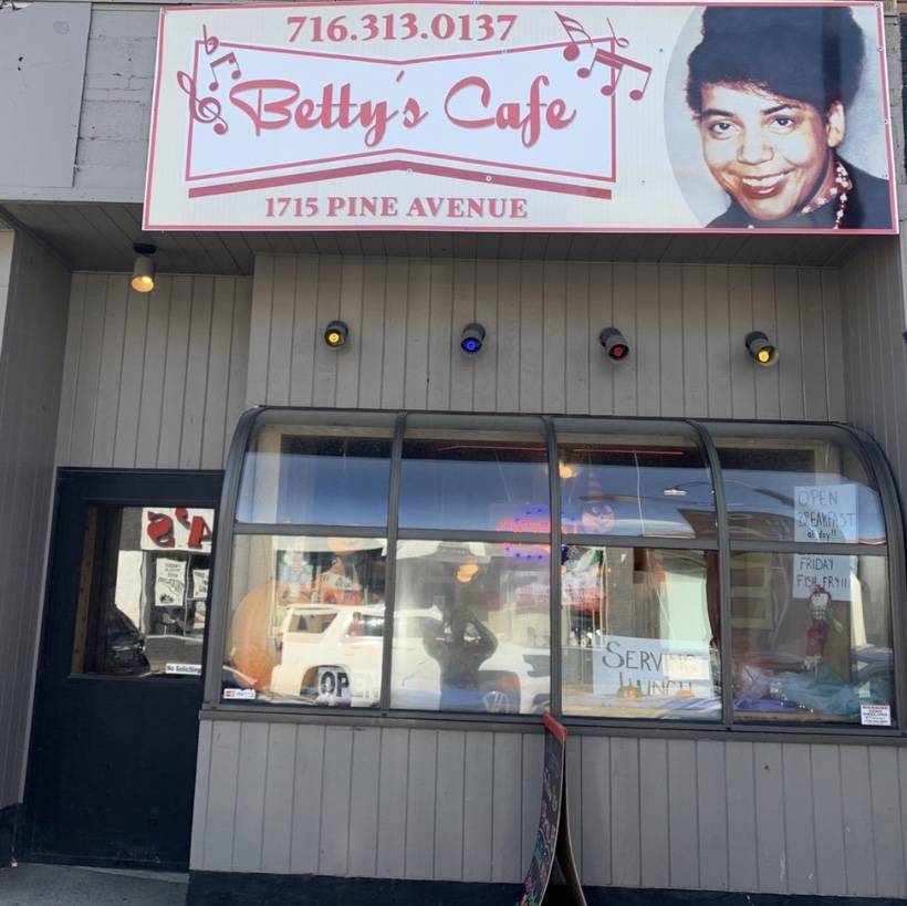 Bettys Cafe | restaurant | 1715 Pine Ave, Niagara Falls, NY 14301, USA | 7163130137 OR +1 716-313-0137
