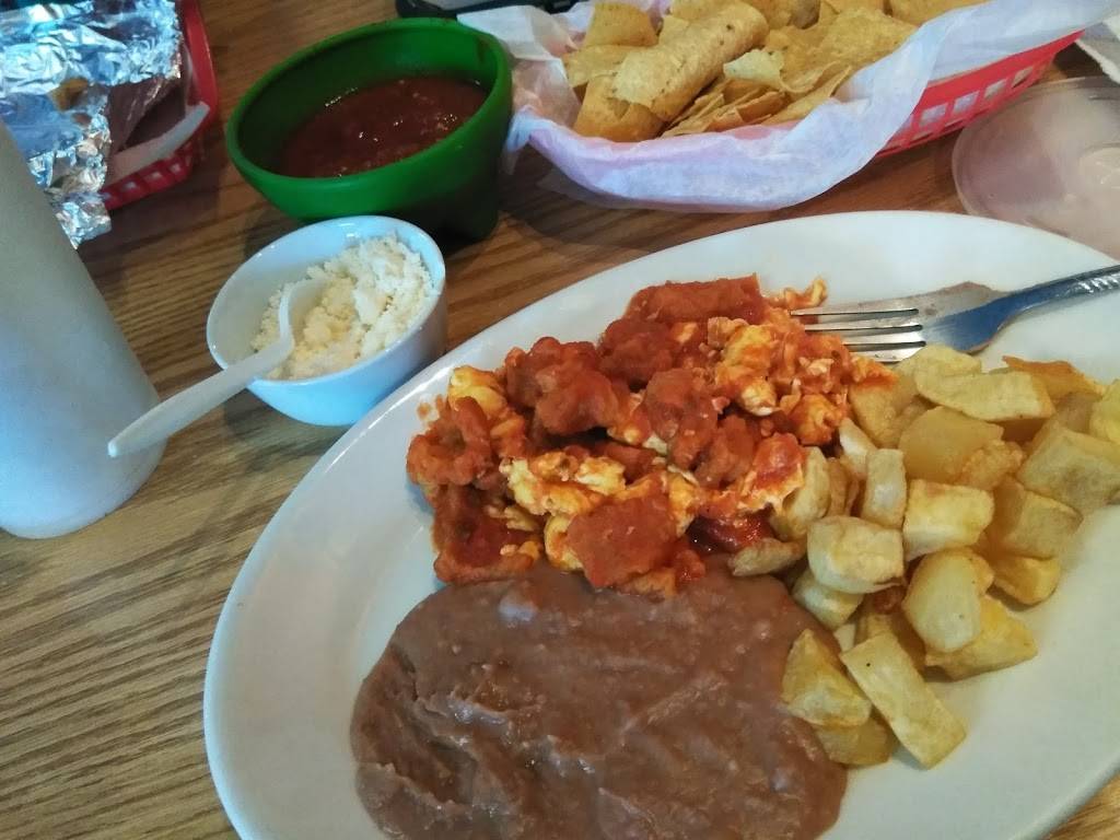 Mollys Restaurant | restaurant | 3211 Bellmead Dr, Waco, TX 76705, USA | 2544120618 OR +1 254-412-0618