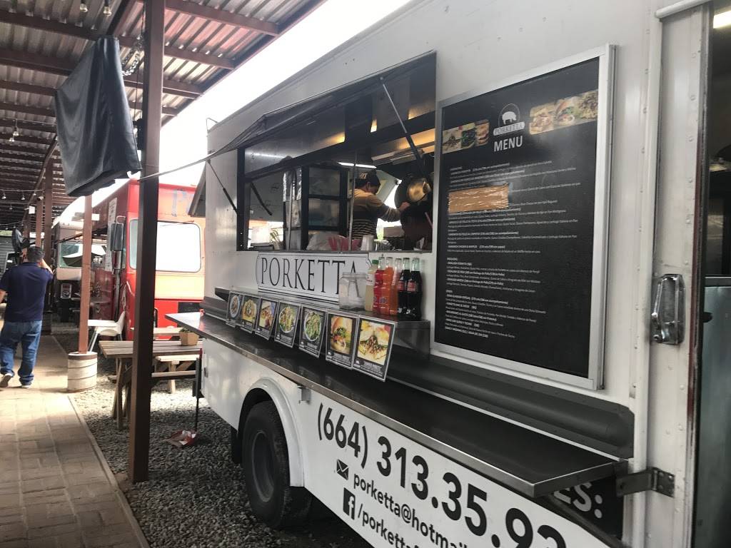 Porketta | restaurant | Paseo del Río, Río Tijuana 3a. Etapa, Rio Tijuana 3ra Etapa, 22226 Tijuana, B.C., Mexico | 016643133593 OR +52 664 313 3593