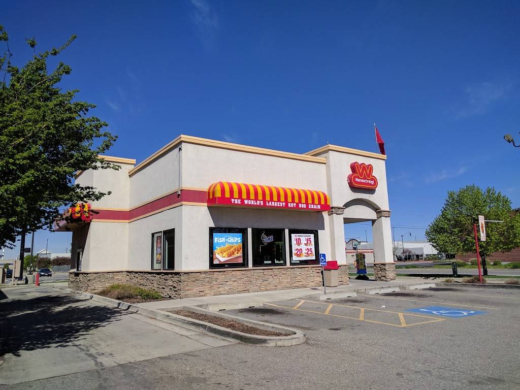 Wienerschnitzel | restaurant | 1405 S 300 W, Salt Lake City, UT 84115, USA | 8014847674 OR +1 801-484-7674