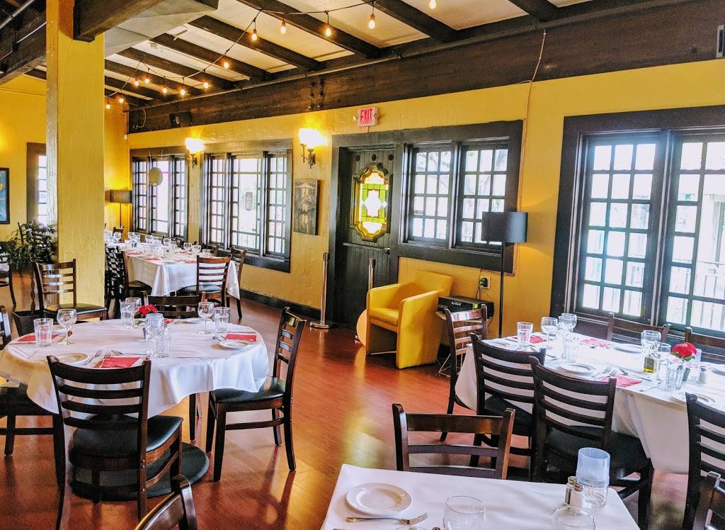 Enzos Italian restaurant | restaurant | 21275 Stevens Creek Blvd #510, Cupertino, CA 95014, USA | 4082552686 OR +1 408-255-2686