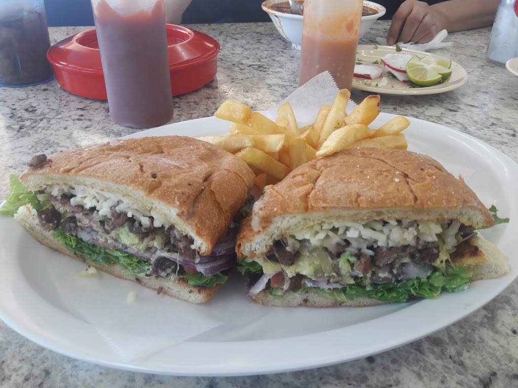 El Yaqui Mexican Restaurant | restaurant | 2920 N 43rd Ave, Phoenix, AZ 85031, USA | 6024422048 OR +1 602-442-2048