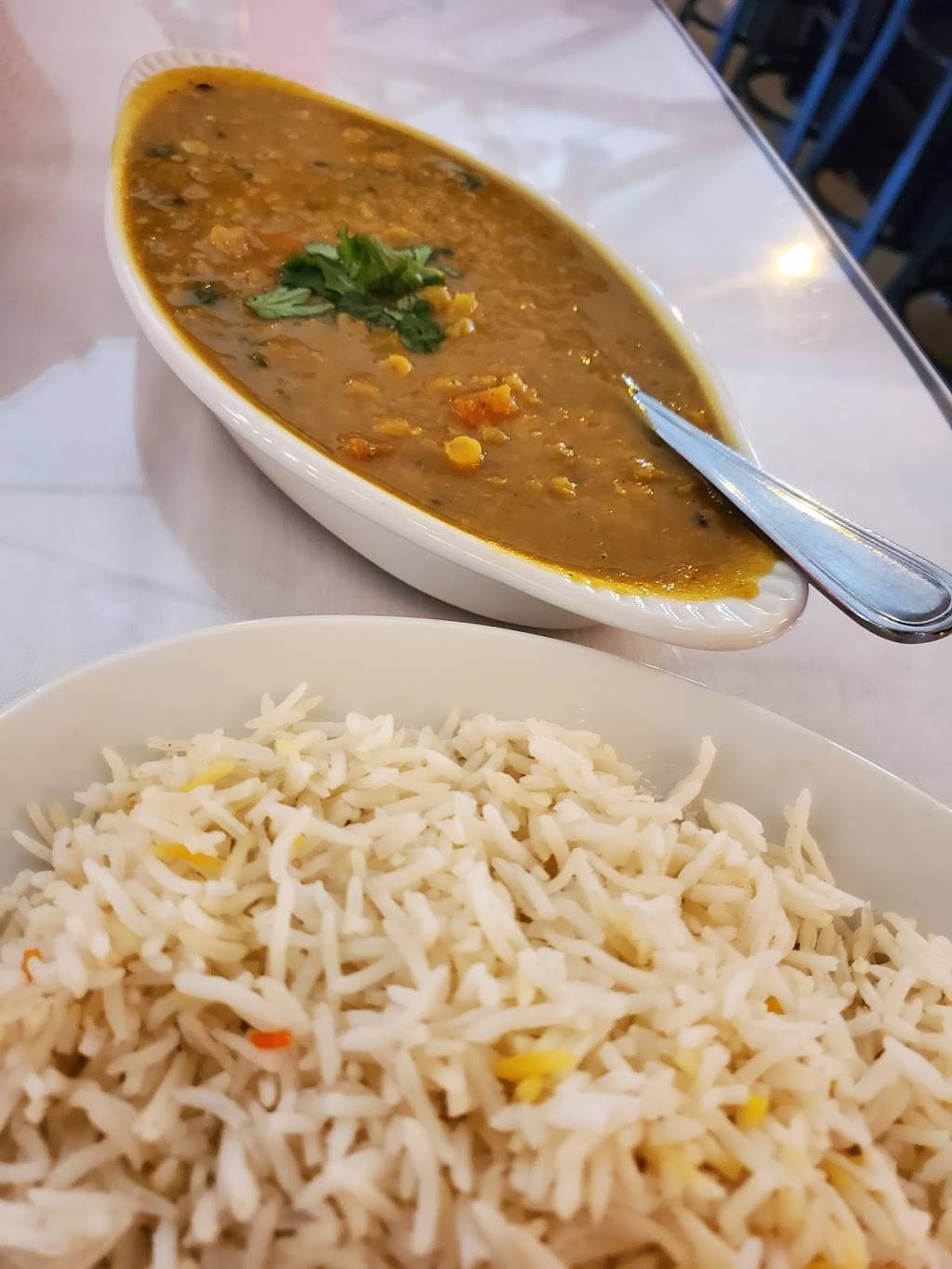 SHANGRILA HIMALAYAN KITCHEN | restaurant | 1142 Ski Run Blvd, South Lake Tahoe, CA 96150, USA | 5306003177 OR +1 530-600-3177