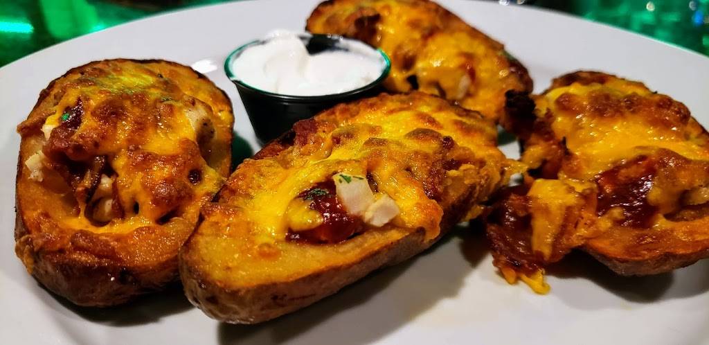 St. Pats Irish Pub | restaurant | 1600 E Hillsboro Blvd, Deerfield Beach, FL 33441, USA | 9544284539 OR +1 954-428-4539