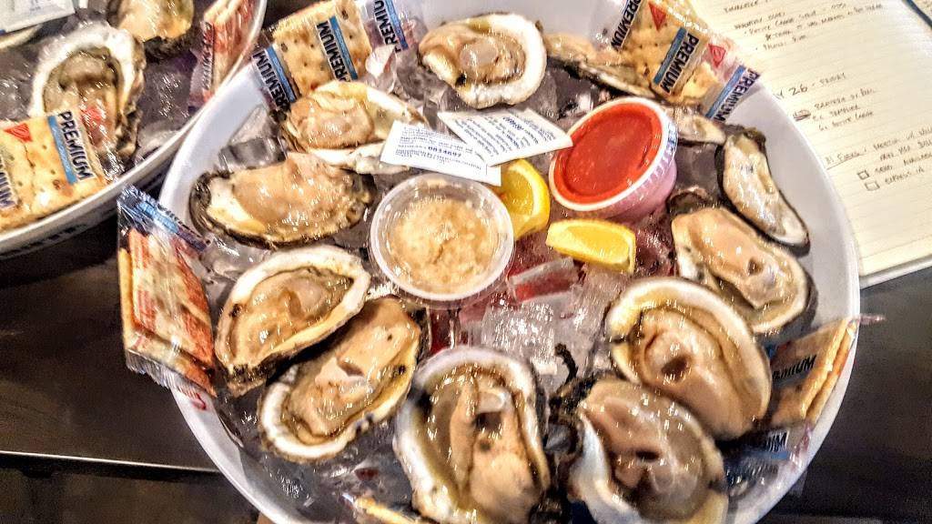 Christians Tailgate Bar & Grill | restaurant | 1012 Congress St, Houston, TX 77002, USA | 7132298449 OR +1 713-229-8449