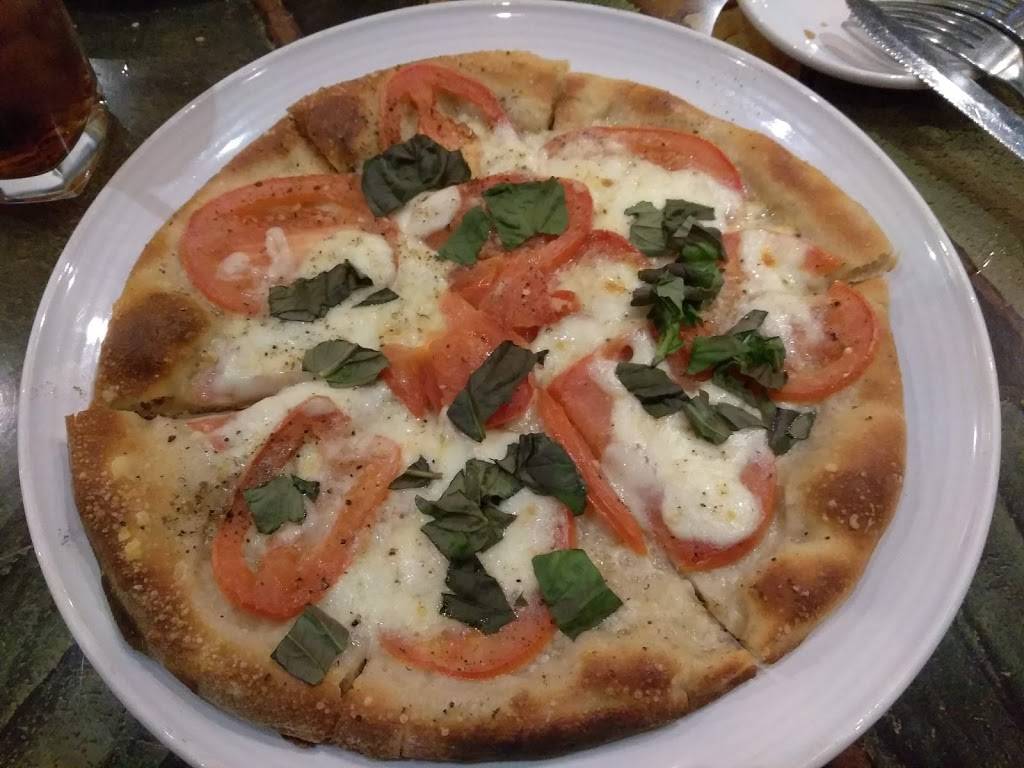 Carrabbas Italian Grill | restaurant | 3400 Central Expy, Plano, TX 75074, USA | 9725169900 OR +1 972-516-9900