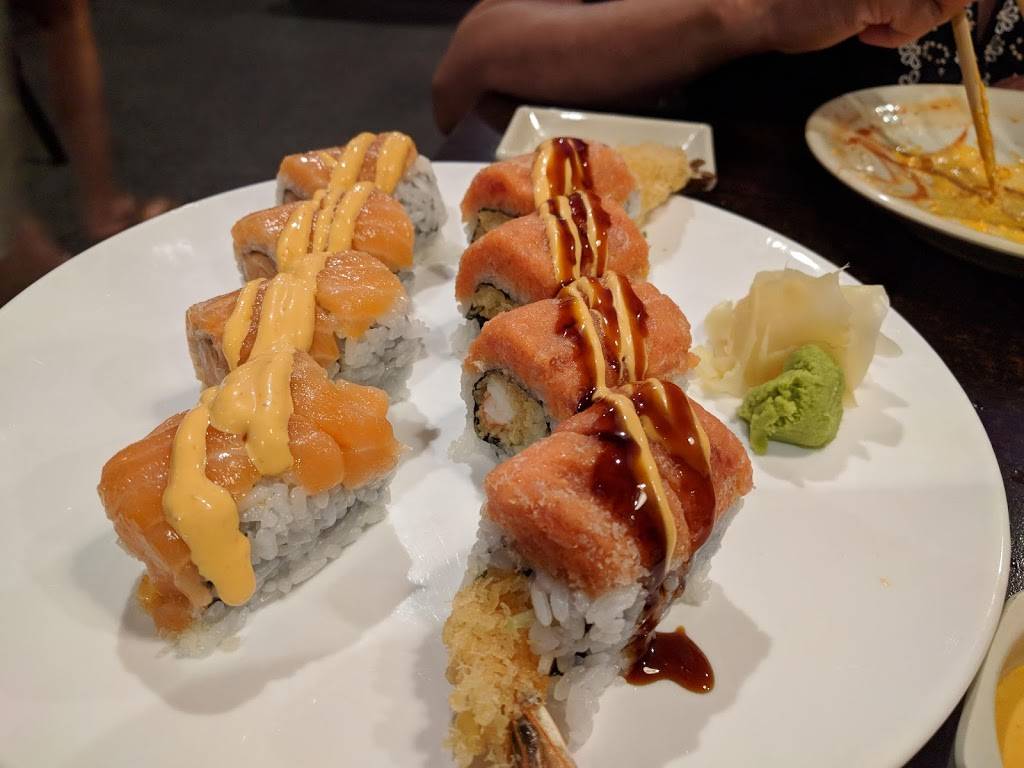 Wild Ginger Asian Fusion | restaurant | 45 Main St, Cortland, NY 13045, USA | 6077562888 OR +1 607-756-2888