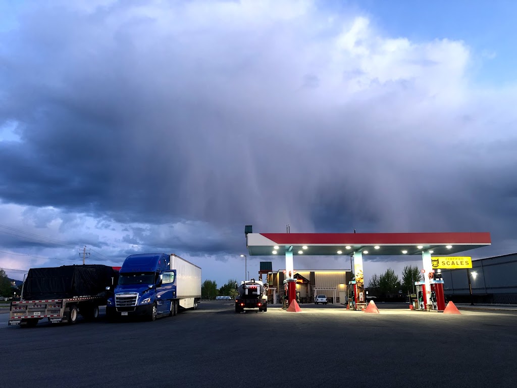 Maverik Adventures First Stop | restaurant | 2702 N Sullivan Rd, Spokane Valley, WA 99216, USA | 5099280333 OR +1 509-928-0333