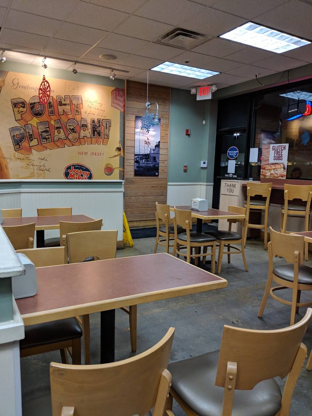 Jersey Mikes Subs | meal takeaway | 325 New State Highway, US-44, Raynham, MA 02767, USA | 5088231006 OR +1 508-823-1006