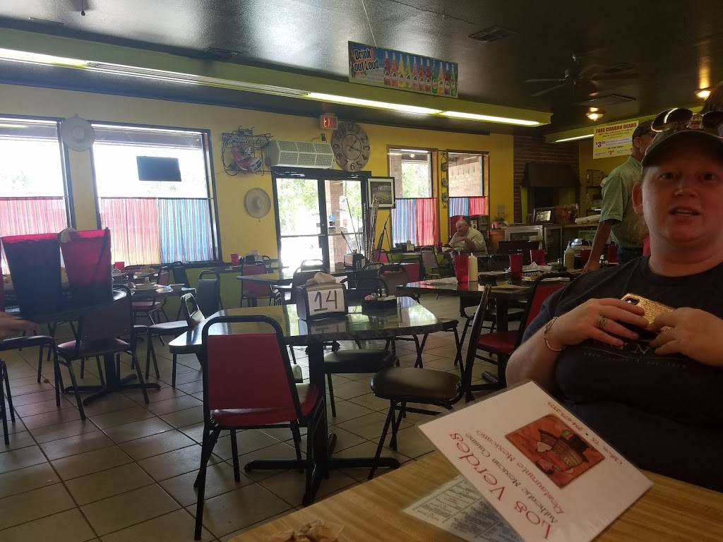 Los Verdes Restaurante Mexicano | restaurant | 403 S Avenue G, Clifton, TX 76634, USA | 2546752373 OR +1 254-675-2373
