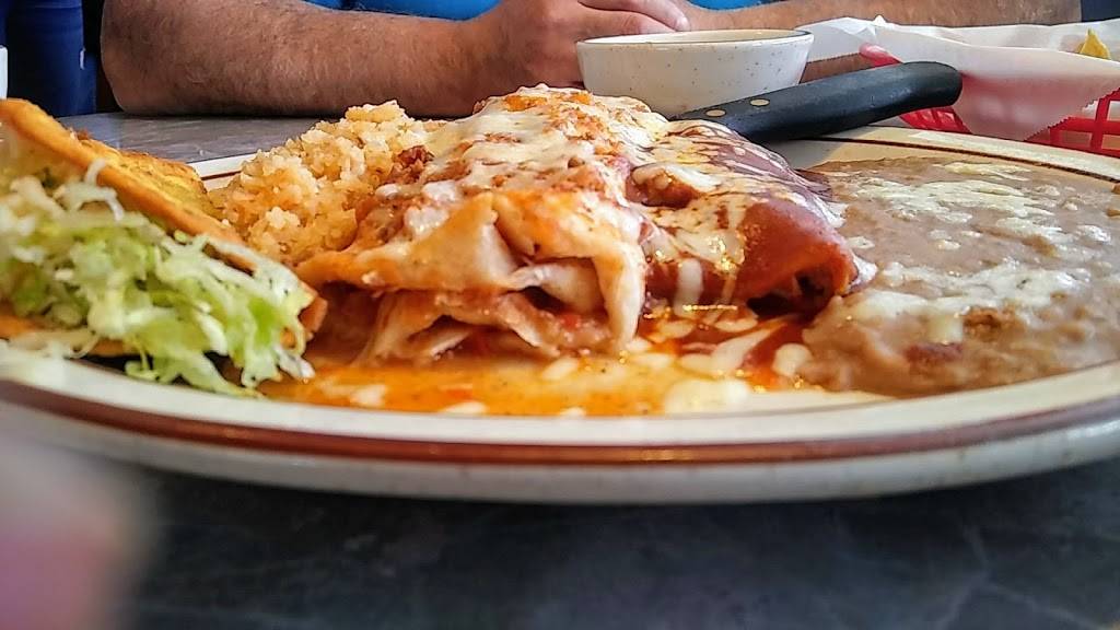 La Haciendita | restaurant | 1845 Academy Ave, Sanger, CA 93657, USA | 5598759227 OR +1 559-875-9227