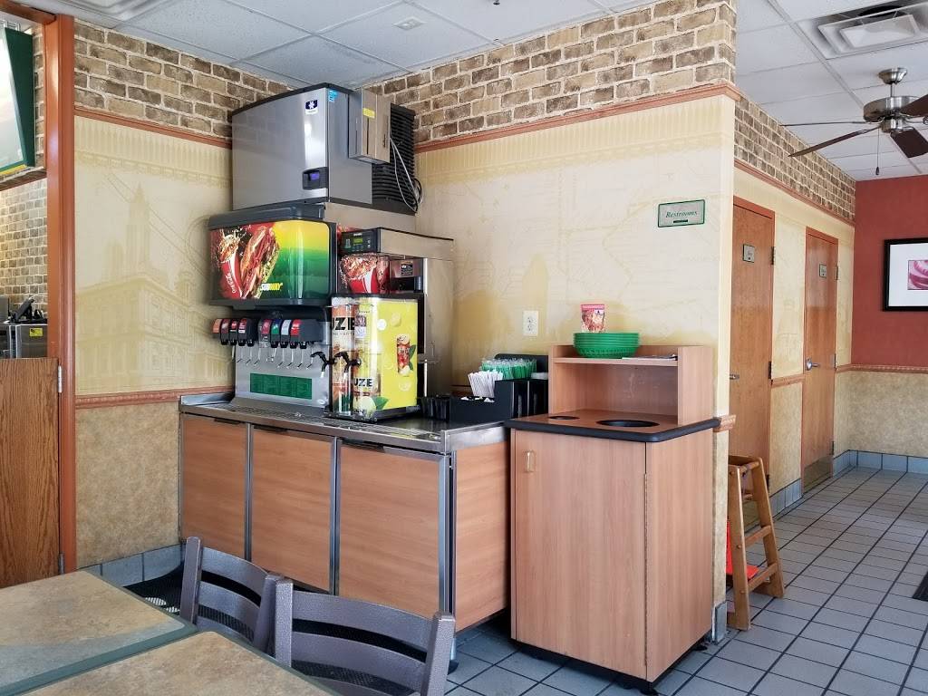 Subway | restaurant | 108 Olde Towne Ave #5, Gaithersburg, MD 20877, USA | 3019877885 OR +1 301-987-7885