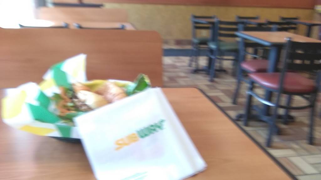 Subway | restaurant | 88 N Main St, Barre, VT 05641, USA | 8024766460 OR +1 802-476-6460