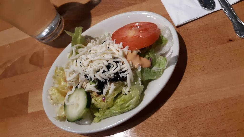 Romios Pizza & Pasta | meal delivery | 11422 NE 124th St, Kirkland, WA 98034, USA | 4258203300 OR +1 425-820-3300