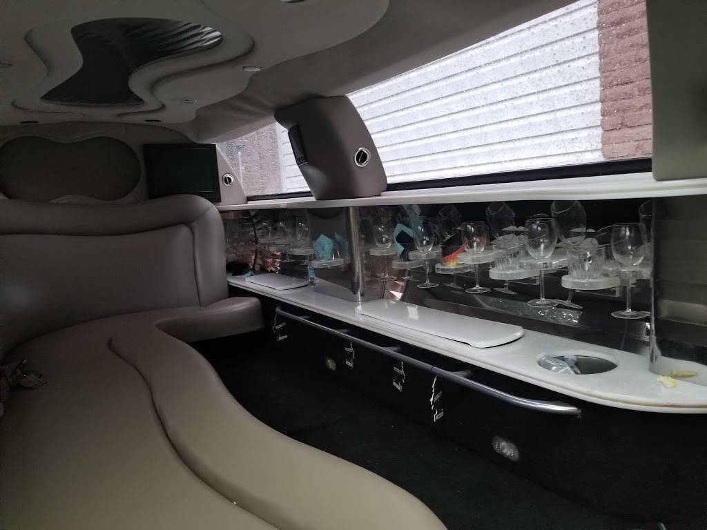 Subway Restaurants | restaurant | 2652 N Belt Line Rd, Irving, TX 75062, USA | 9725940123 OR +1 972-594-0123