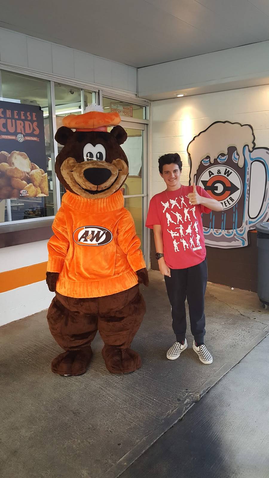 A&W Restaurant | restaurant | 3989 US-411, Madisonville, TN 37354, USA | 4234422128 OR +1 423-442-2128